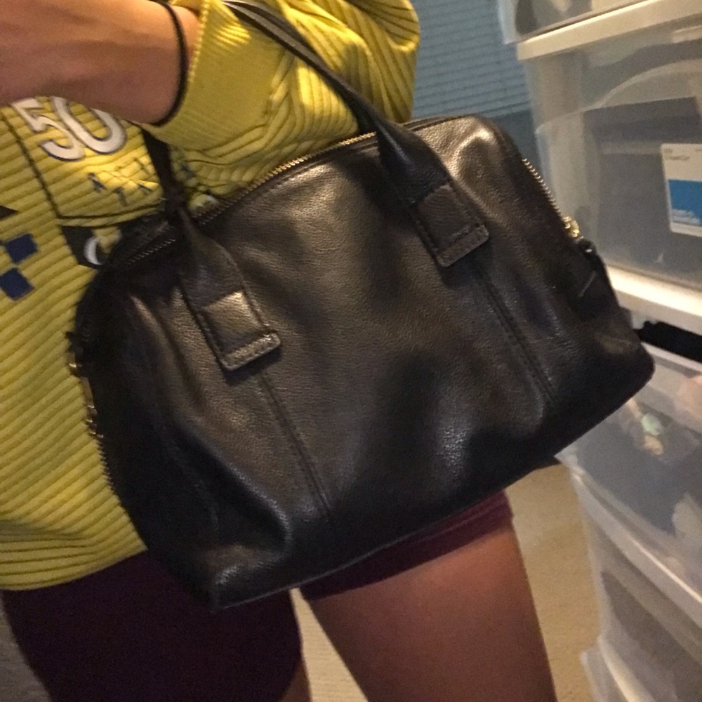 Small satchel crossbody